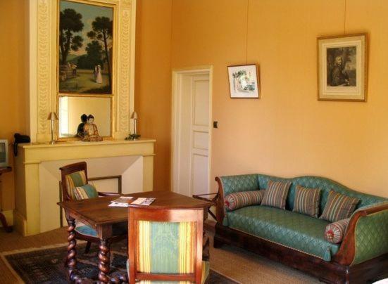Chateau Belles Graves Bed & Breakfast Pomérols Exterior foto