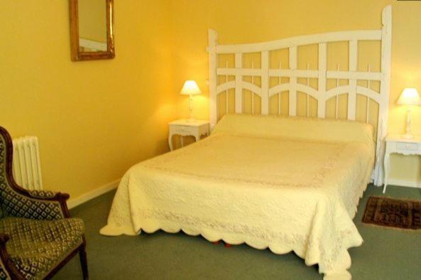 Chateau Belles Graves Bed & Breakfast Pomérols Exterior foto